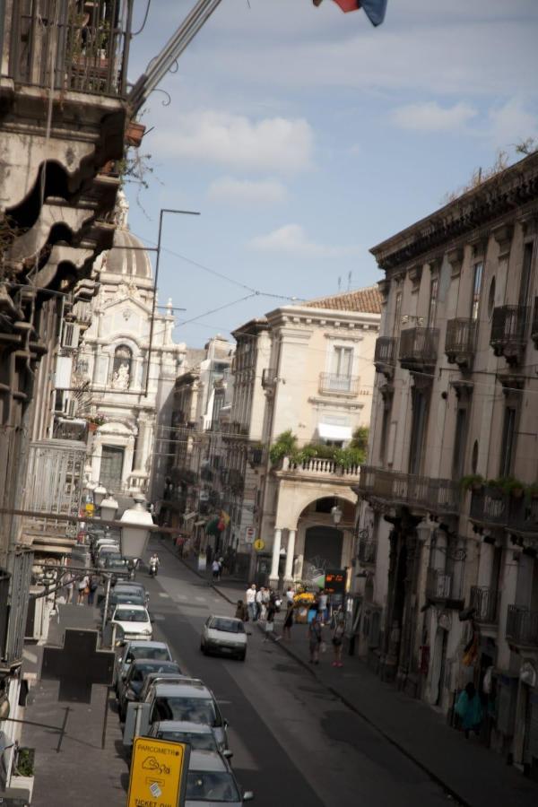 Sunshine House Bed & Breakfast Catania Exterior foto